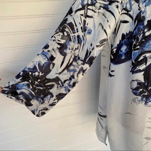 Floral print Tunic Blouse Size Large - Picture 4 of 10